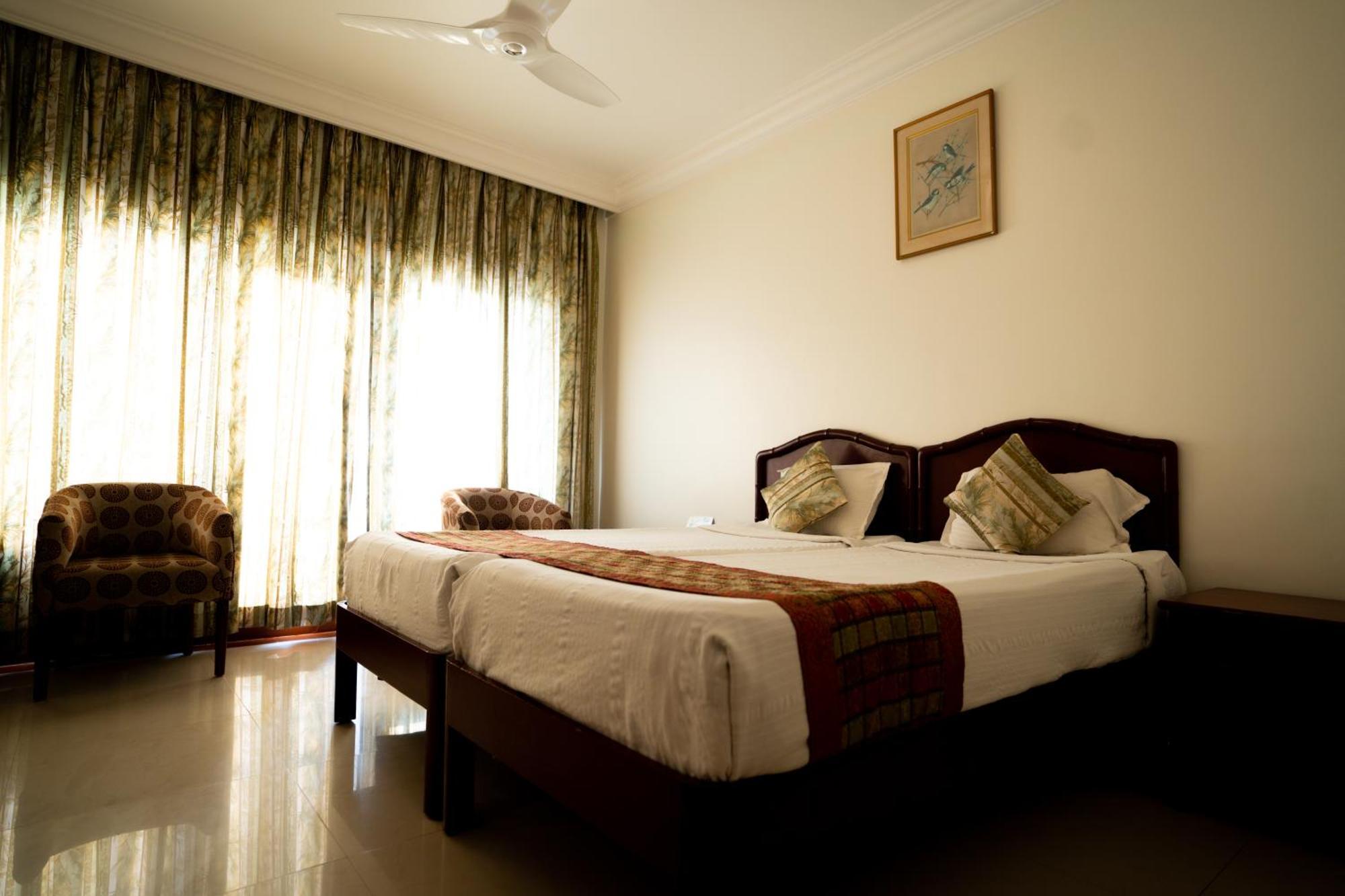 Rns Residency Sea View Hotel Mavalli Luaran gambar