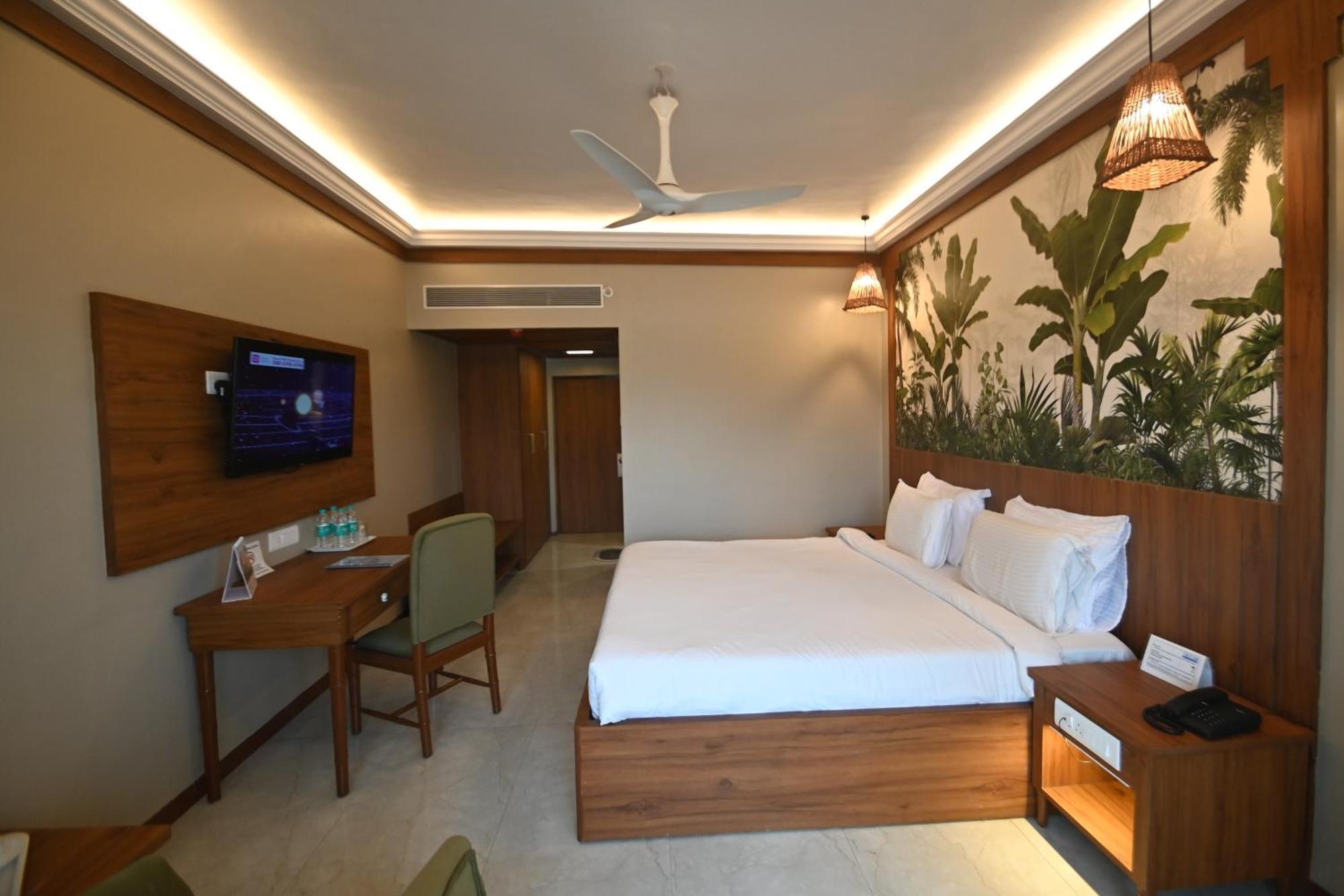 Rns Residency Sea View Hotel Mavalli Luaran gambar