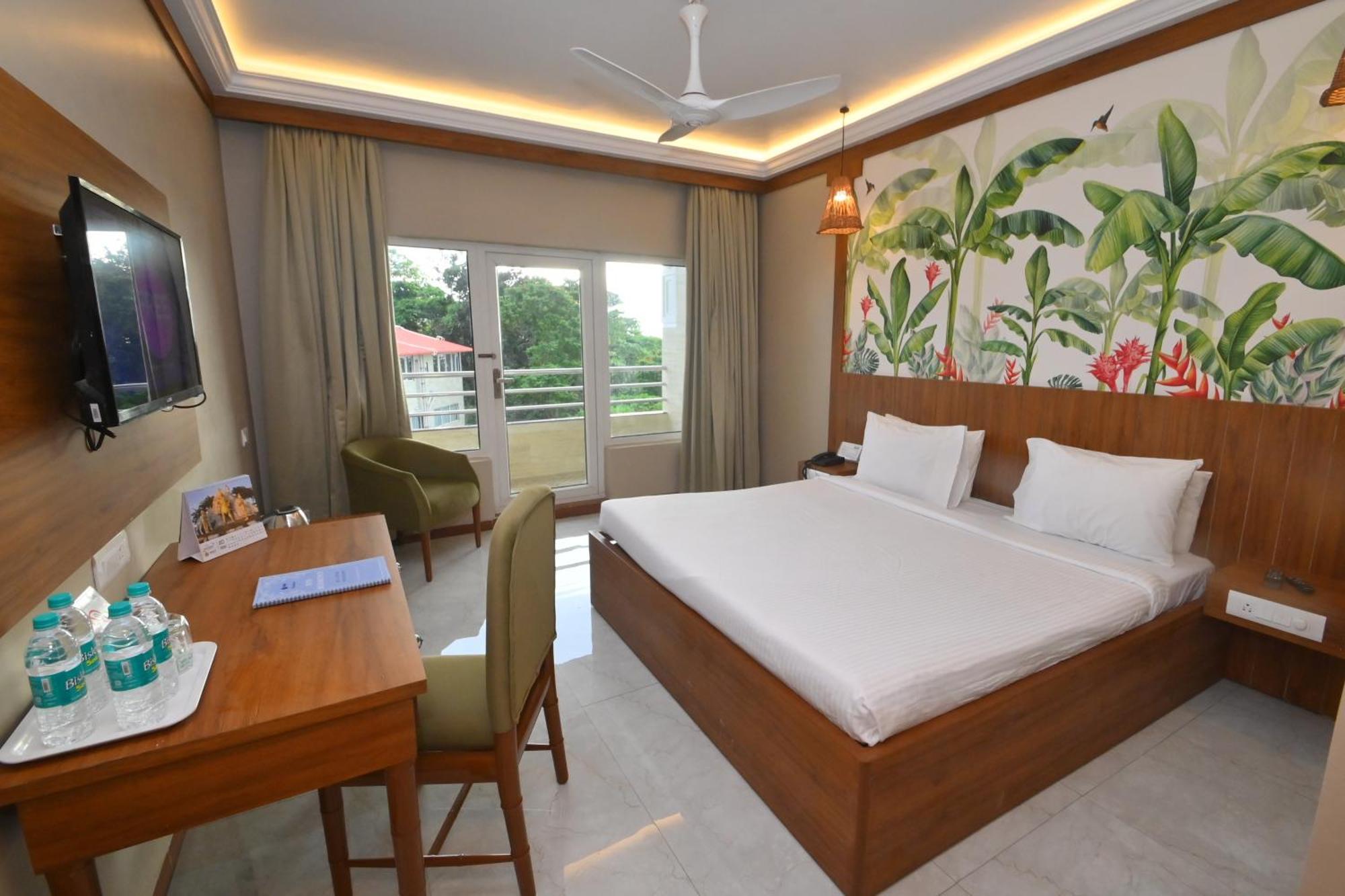 Rns Residency Sea View Hotel Mavalli Luaran gambar